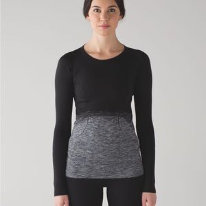 Lululemon Swiftly Tech 2.0 long sleeve top Size 12- black gradient ombre